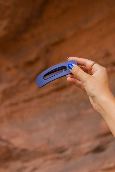 Shop ANDi - Flat Matte Claw Clip: Teak