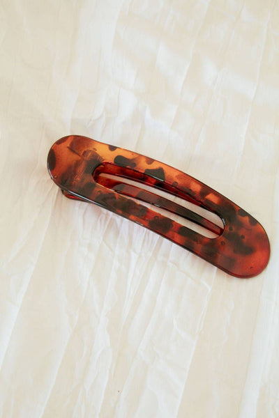 Shop ANDi - Oversized Flat Claw Clip: Black