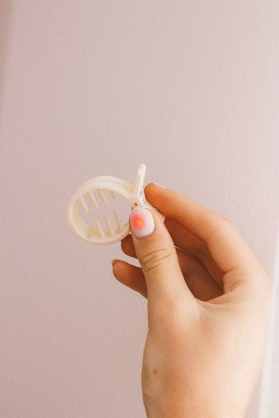 Shop ANDi - Ponytail Claw Clip: Golden / Dot