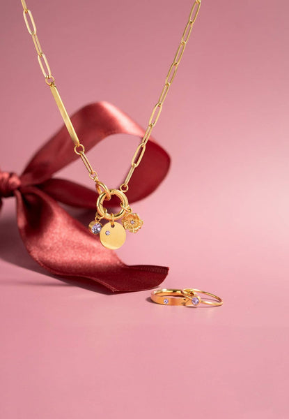 WJW - 18K Gold PVD Engravable Paperclip Charm Holder Necklace: Gold