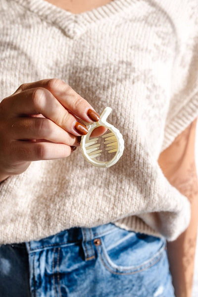 Shop ANDi - Ponytail Claw Clip: Golden / Dot
