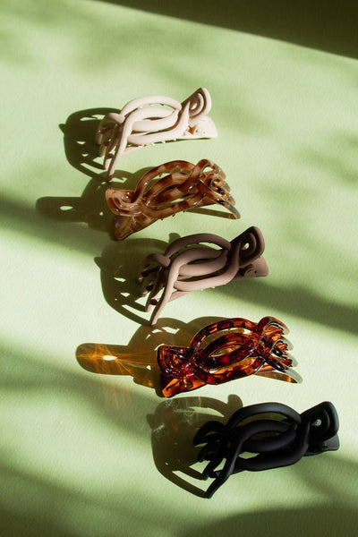 Shop ANDi - Overlapping Flat Claw Clip: Brown