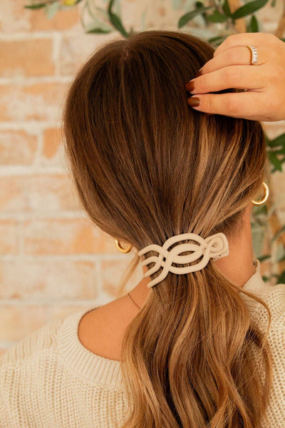 Shop ANDi - Overlapping Flat Claw Clip: Brown